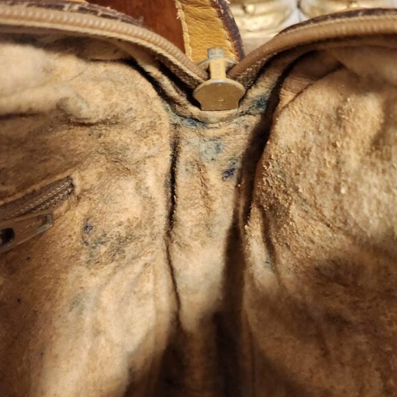 Gucci Cream GG Monogram Bag - Picture 13 of 15